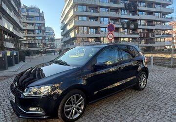 VW Polo 92.000 km 10.100 &euro; Berlin 10437