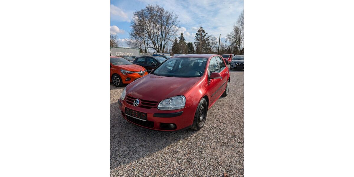 VW Golf 123.000 km 3.590 &euro; Berlin 13158