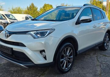 Toyota RAV 4 123.211 km 14.800 &euro; Fredersdorf - Vogelsdorf 15370