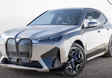 BMW iX 24.819 km 49.950 &euro; Berlin 12203