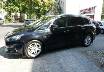 Ford S-Max 145.018 km 14.950 &euro; Berlin-Tempelhof 12105