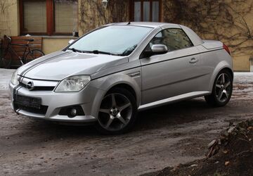 Opel Tigra 124.600 km 2.399 &euro; Berlin 10317