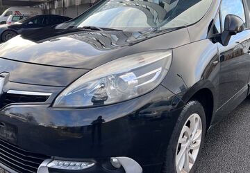 Renault Scenic 106.831 km 3.999 &euro; Berlin 12249
