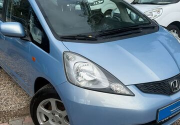 Honda Jazz 70.941 km 6.790 &euro; Berlin 13089
