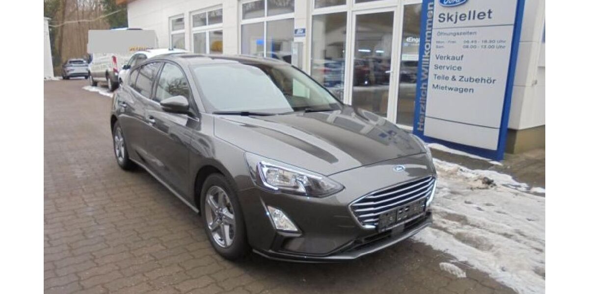 Ford Focus 13.589 km 17.785 &euro; Berlin 12623