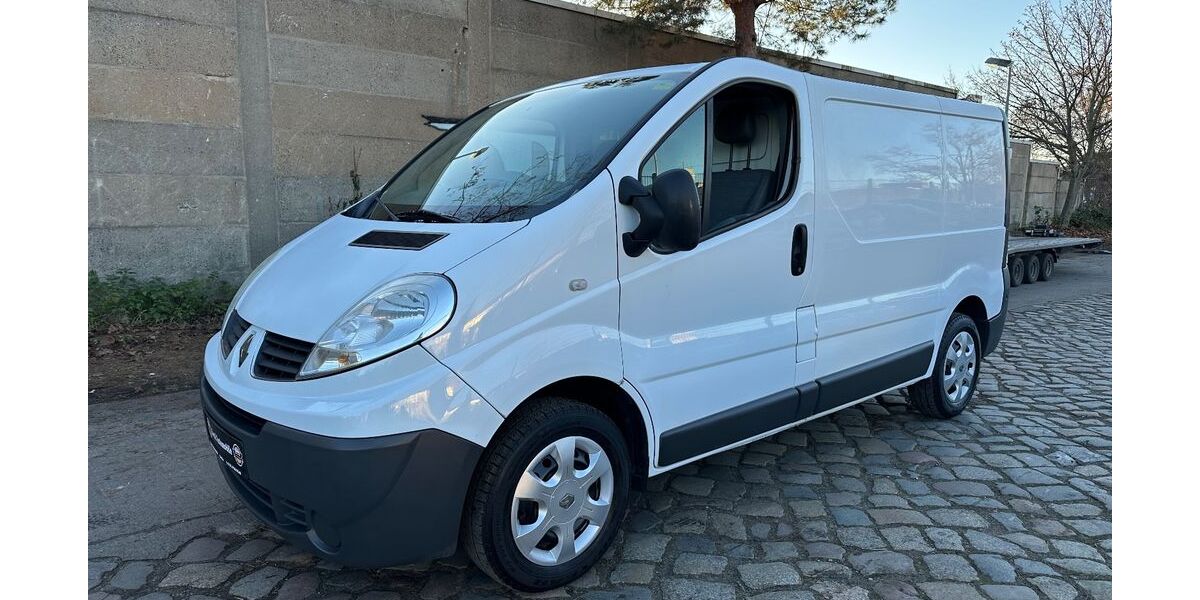 Renault Trafic 72.910 km 9.390 &euro; Berlin OT Alt-Hohenschönhausen 13055