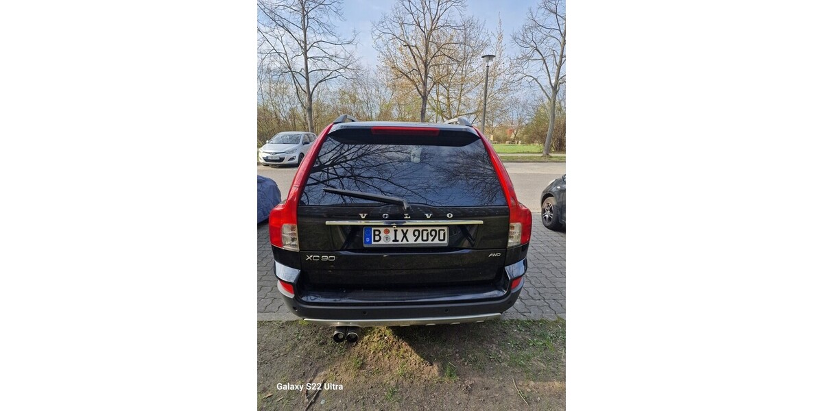Volvo XC 90 188.000 km 11.000 &euro; Berlin 10178