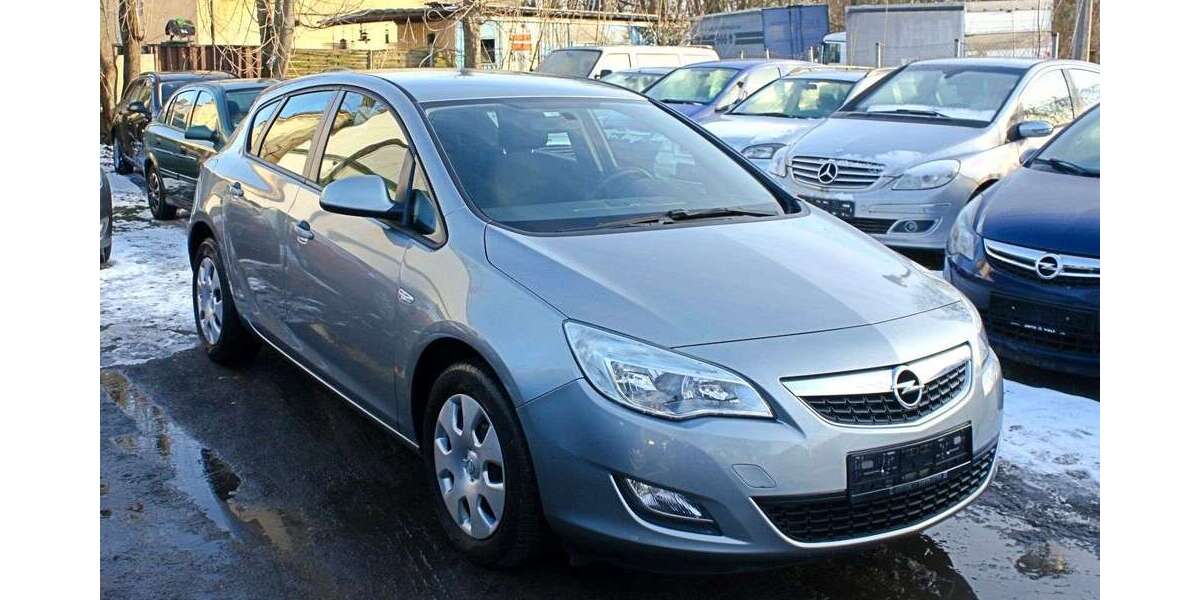 Opel Astra 120.800 km 4.999 &euro; Berlin 13057