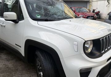 Jeep Renegade 133.000 km 12.900 &euro; Berlin 10247