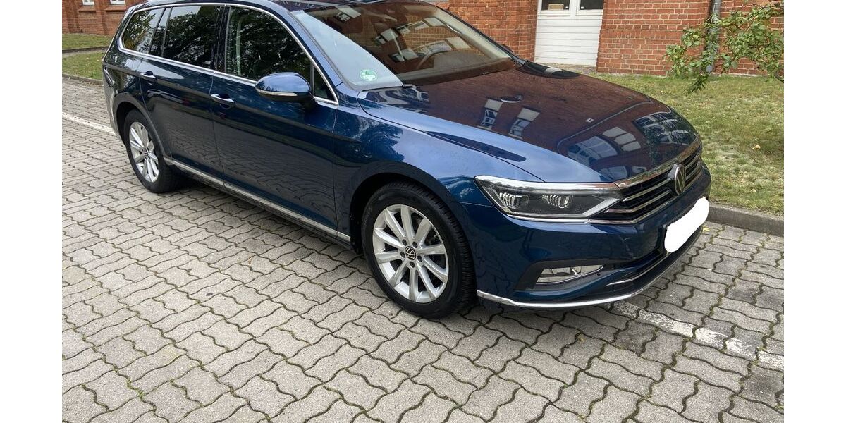 VW Passat Variant 76.000 km 23.590 &euro; Berlin 12203