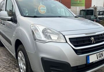 Peugeot Partner 112.000 km 8.990 &euro; Berlin 10551