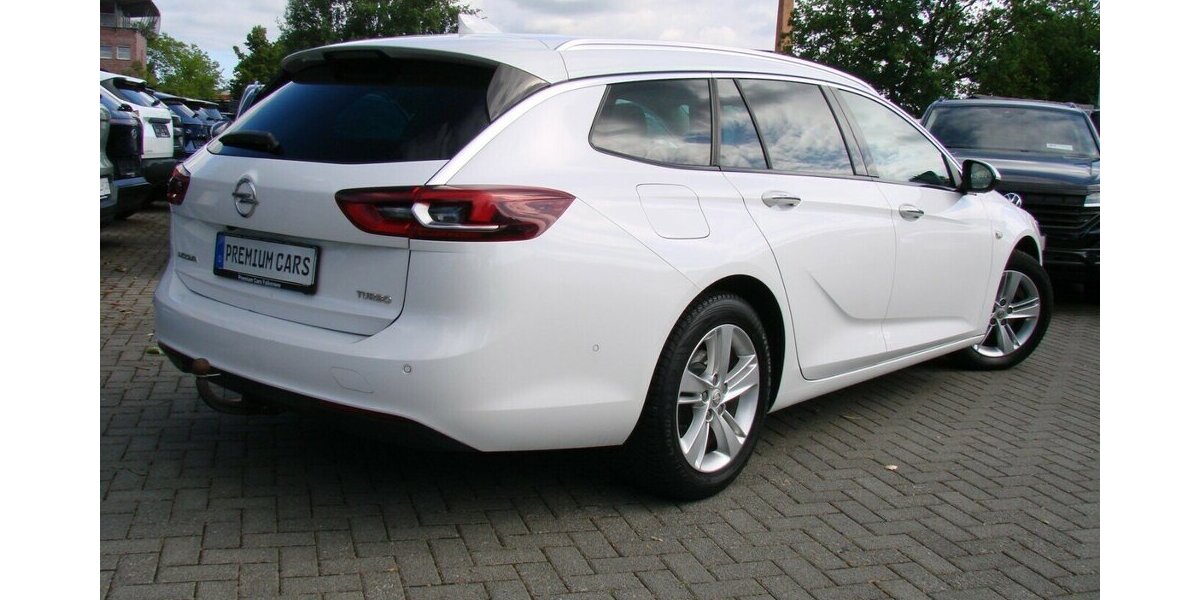 Opel Insignia Sports Tourer Innovation LED IntelliLux A 116.523 km 12.980 &euro; Falkensee 14612