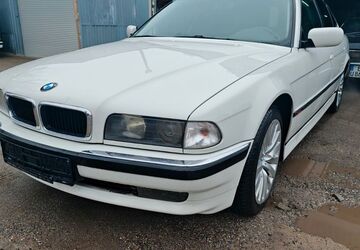 BMW 740 190.000 km 16.990 &euro; Berlin 10551