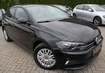 VW Polo 77.114 km 14.390 &euro; Falkensee 14612