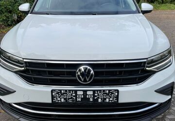 VW Tiguan 58.700 km 24.990 &euro; Panketal 16341
