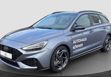 Hyundai i30 5.900 km 28.995 &euro; Berlin 12683