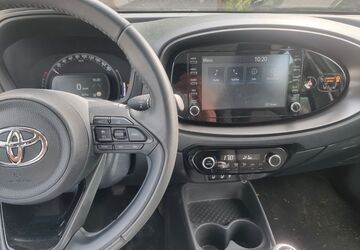 Toyota Aygo (X) 36.900 km 12.990 &euro; Berlin 12489