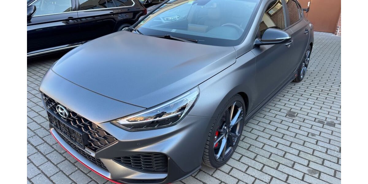 Hyundai i30 61.500 km 25.900 &euro; Berlin 13599