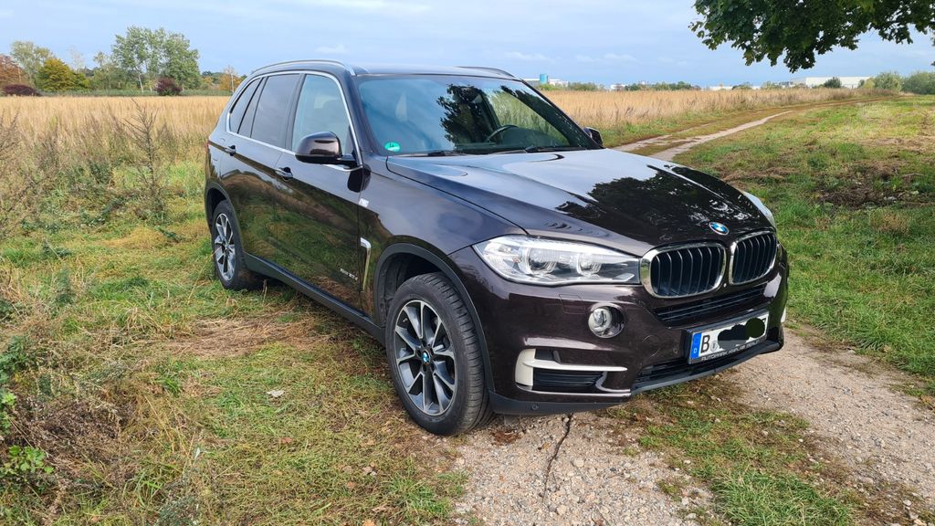 BMW X5 192.458 km 19.950 &euro; Berlin 12351