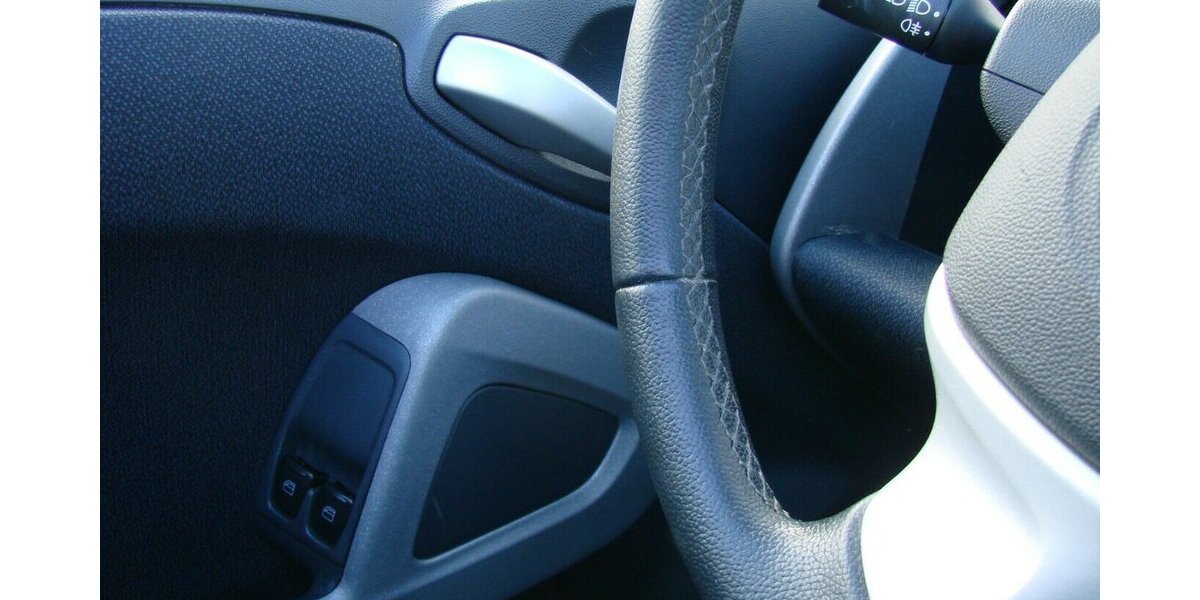 Smart ForTwo Cabrio mhd Navi Leder Sitzheizung 79.586 km 8.480 &euro; Falkensee 14612