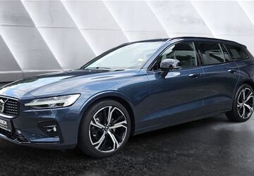Volvo V60 9.890 km 37.990 &euro; Berlin 12681