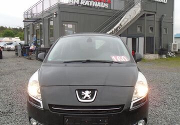 Peugeot 5008 173.000 km 2.499 &euro; Wildau 15745