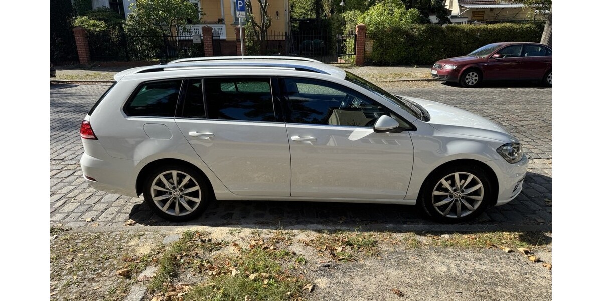 VW Golf 156.000 km 15.000 &euro; Berlin 10178