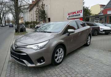 Toyota Avensis 74.488 km 13.950 &euro; Berlin 12105