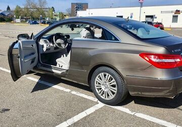Mercedes-Benz E 350 96.000 km 10.900 &euro; Berlin 12357