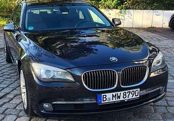 BMW 730 265.000 km 10.500 &euro; Berlin 13595