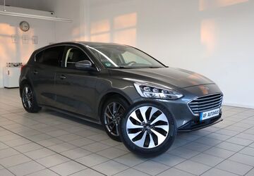 Ford Focus 36.563 km 14.099 &euro; Schöneiche bei Berlin 15566