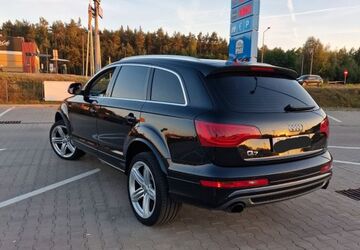 Audi Q7 158.000 km 16.500 &euro; Berlin 12619