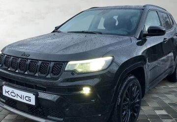 Jeep Compass 20.234 km 27.899 &euro; Teltow 14513