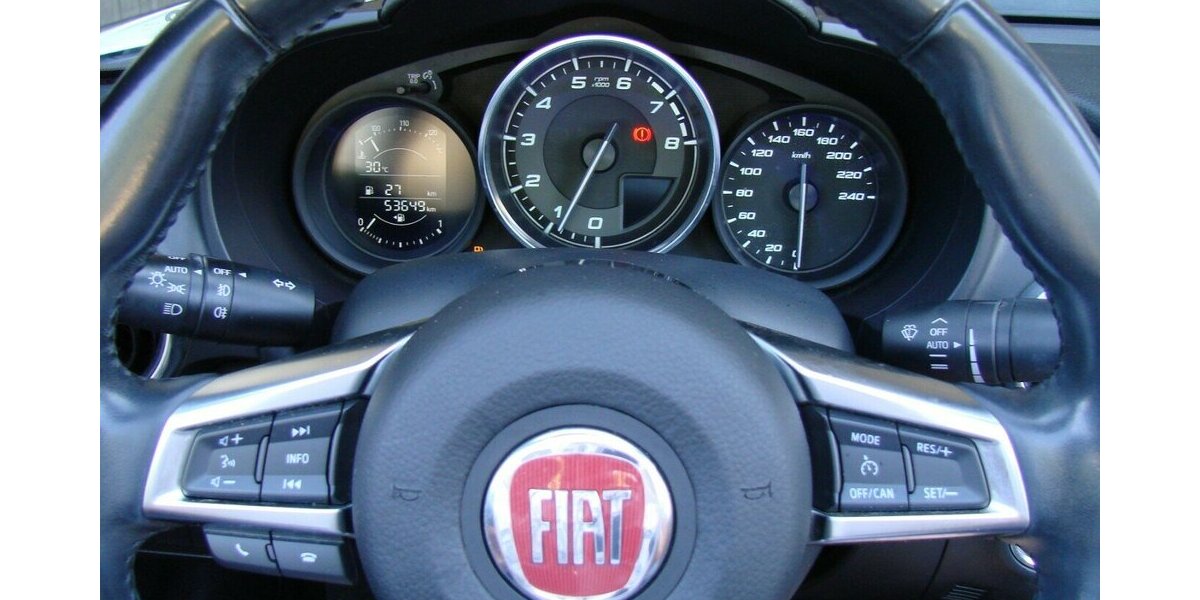 Fiat 124 Spider 1.4 Turbo Lusso Bose LED Tempomat Kamer 53.214 km 19.980 &euro; Falkensee 14612