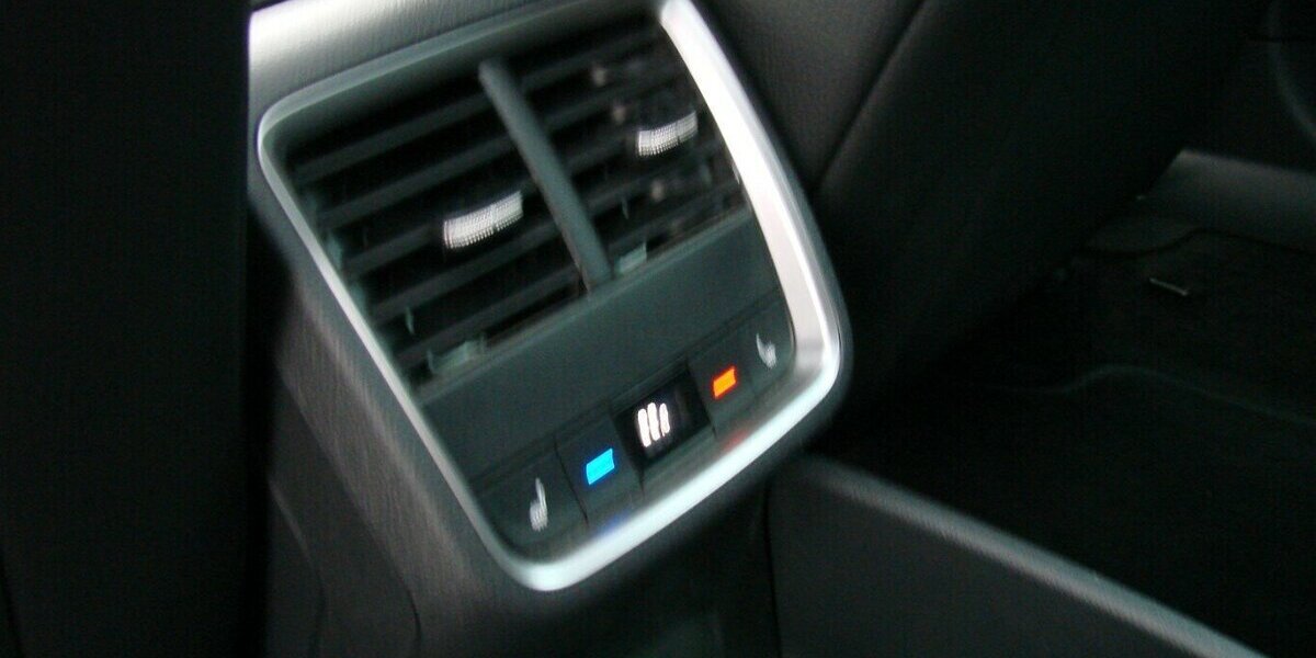 Skoda Octavia 2,0TDI Selection Leder Pano ACC Standheizu 15.681 km 33.980 &euro; Falkensee 14612