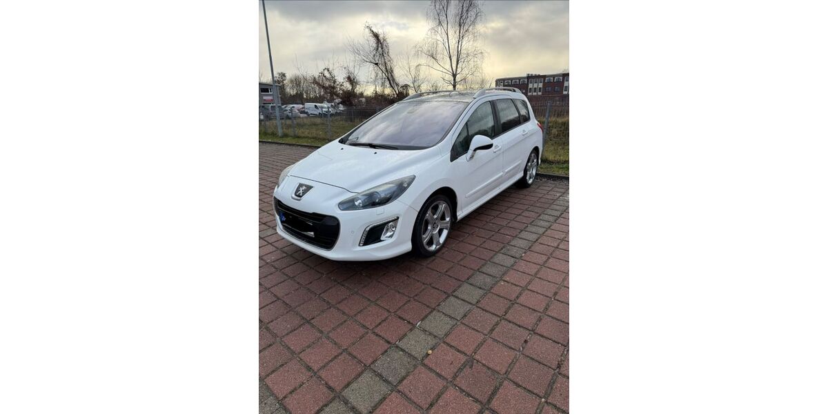 Peugeot 308 96.000 km 6.500 &euro; Berlin 13129