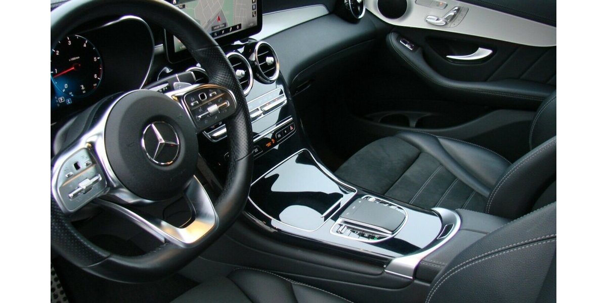 Mercedes-Benz GLC 300 d Coupe AMG 4MATIC Distronic+ Night Paket 121.550 km 37.980 &euro; Falkensee 14612