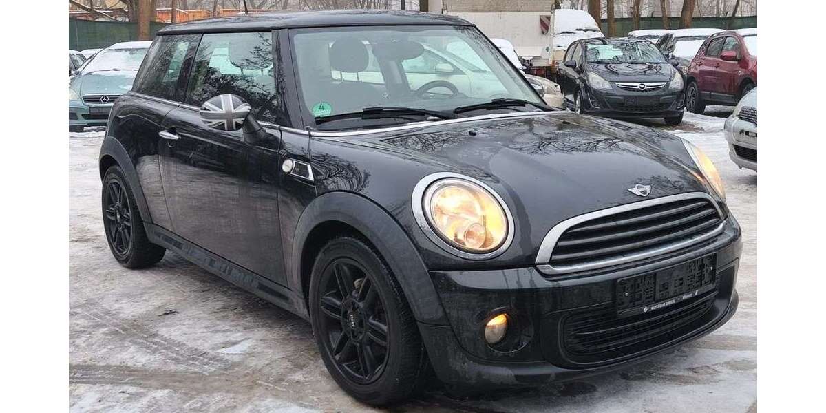 Mini One 130.756 km 3.999 &euro; Berlin 12349