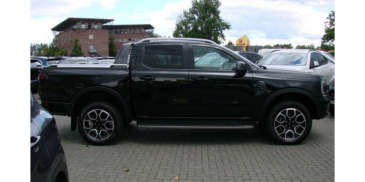 Ford Ranger Wildtrak e-4WD Doppelkabine ACC AHK LED 360 25.460 km 44.980 &euro; Falkensee 14612