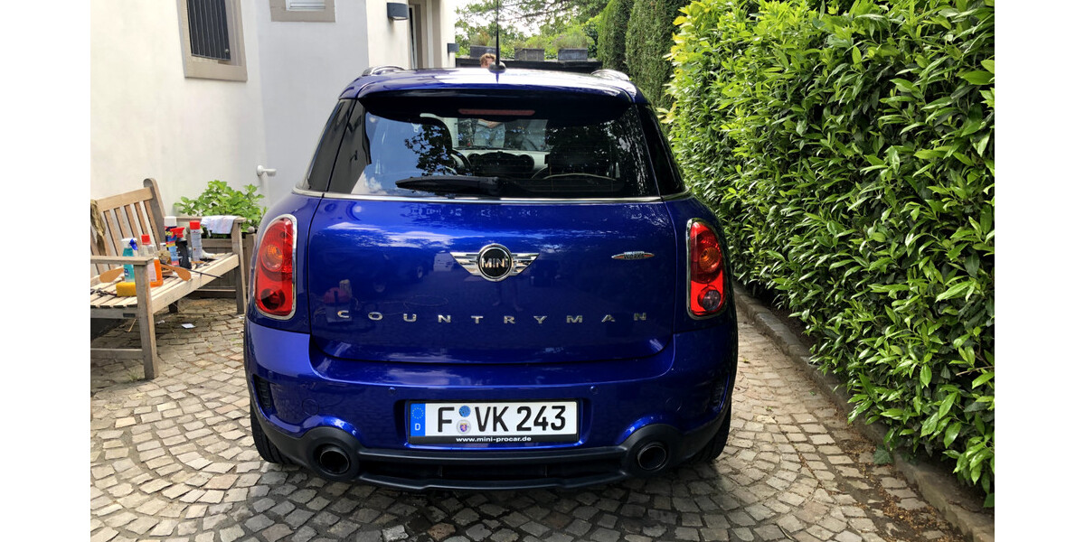 Mini Countryman 104.000 km 15.250 &euro; Berlin 10178