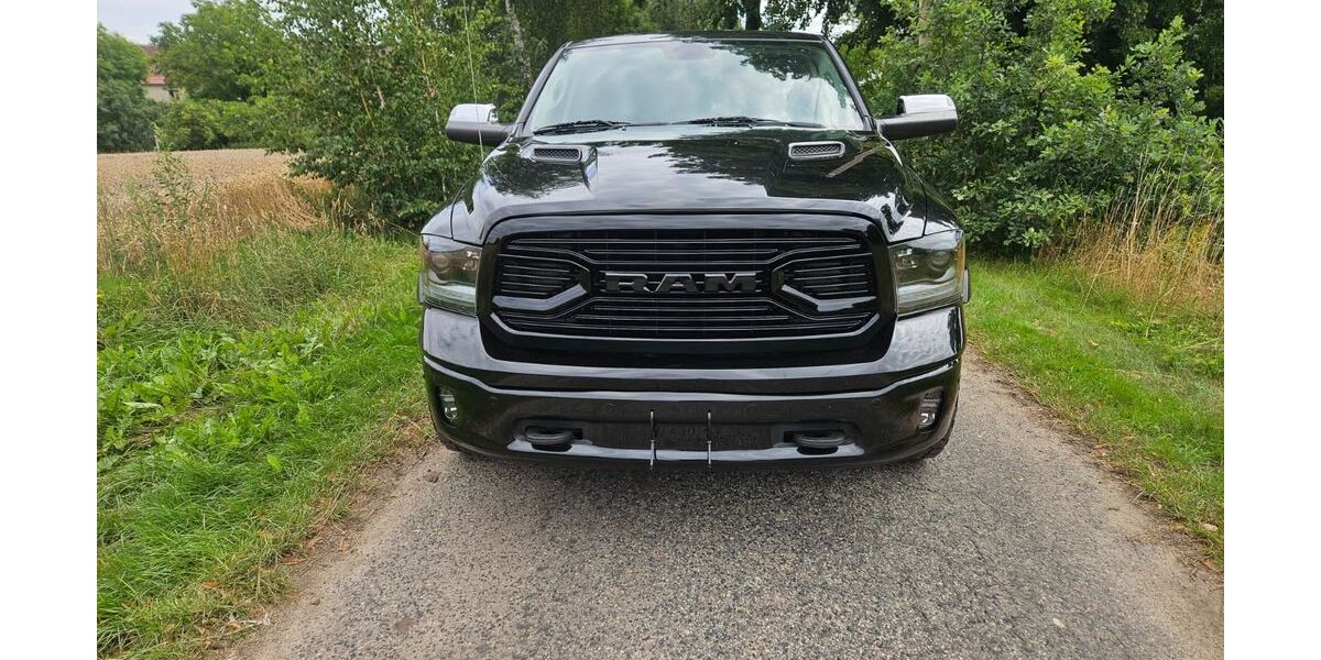 Dodge RAM 103.200 km 37.990 &euro; Berlin 12277