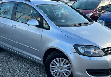 VW Golf 148.745 km 4.490 &euro; Berlin 13089