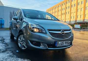 Opel Meriva 92.000 km 8.200 &euro; Berlin 13405