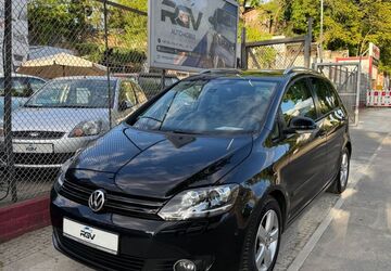 VW Golf 163.000 km 6.890 &euro; Berlin-Charlottenburg 14052