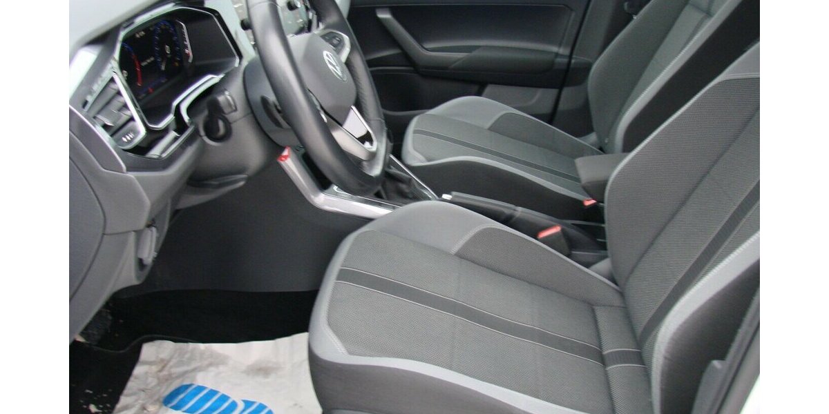 VW Polo VI 1.0TSi Style ACC IQ-LIGHT BMT DSG 19.923 km 19.980 &euro; Falkensee 14612