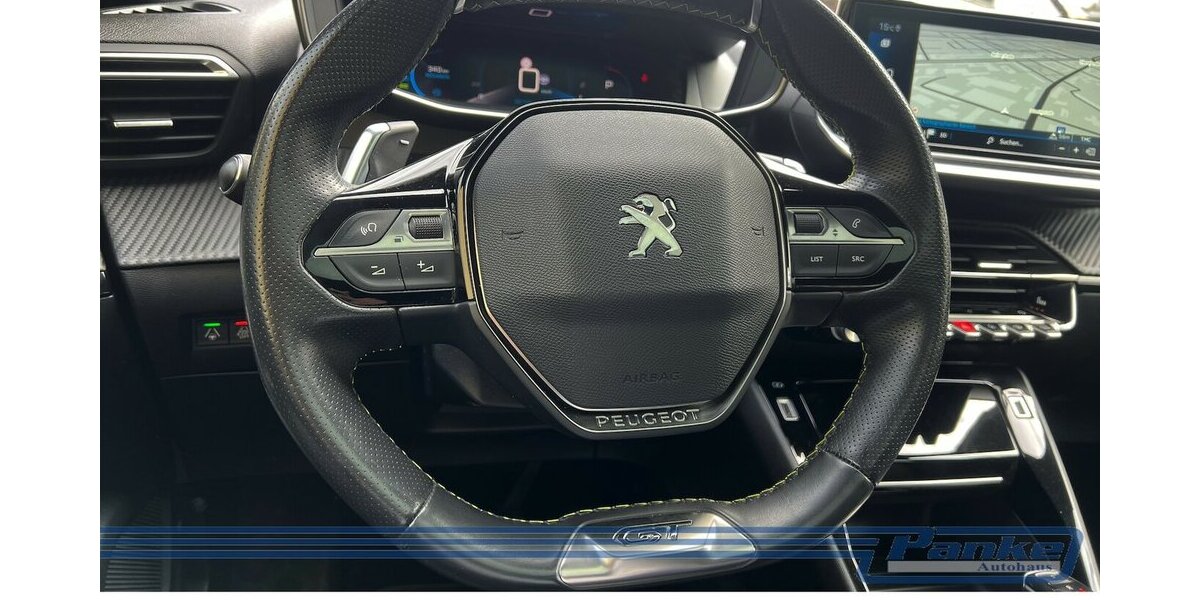 Peugeot 2008 GT 155 EAT8*Pano*LED*360°*TotWinkel*NAV* 36.726 km 18.990 &euro; Berlin 13187