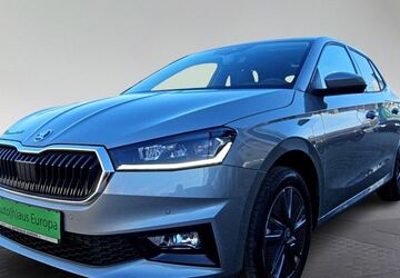 Skoda Fabia 4.500 km 23.890 &euro; Berlin 10365