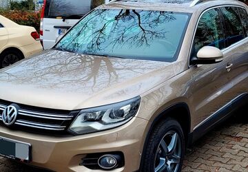 VW Tiguan 112.000 km 11.800 &euro; Berlin 13589