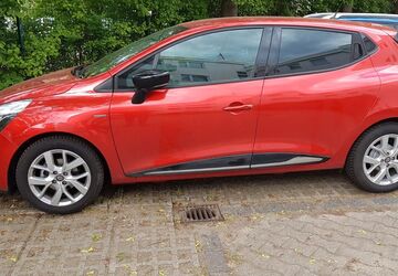 Renault Clio 17.000 km 8.500 &euro; Berlin 12351