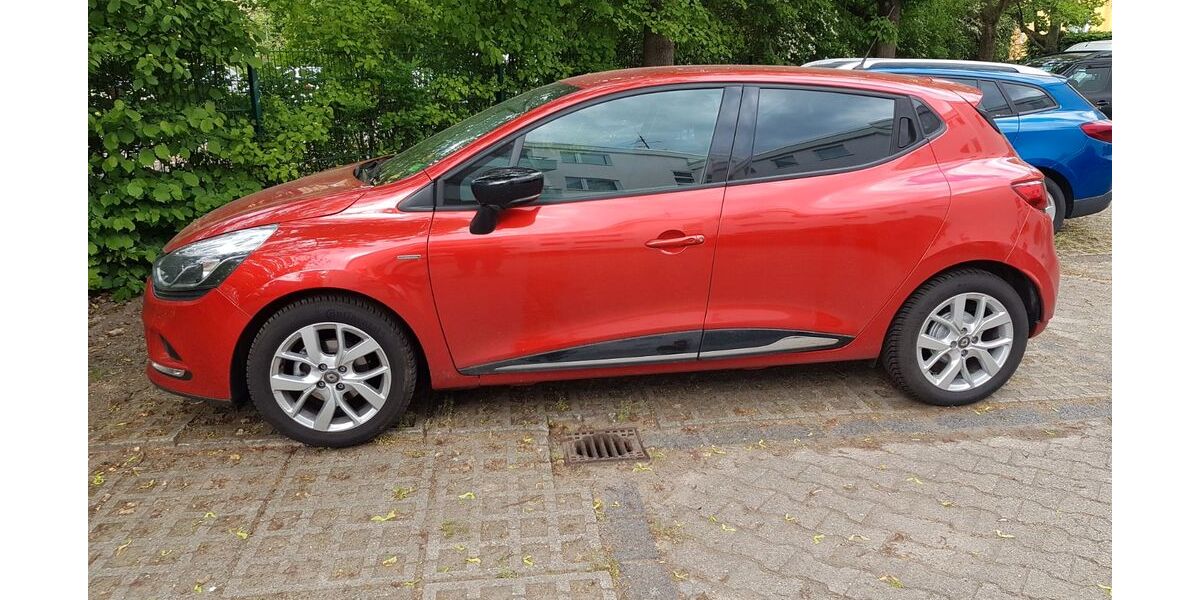 Renault Clio 17.000 km 8.500 &euro; Berlin 12351